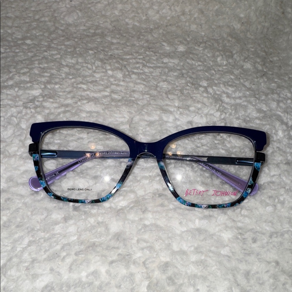 Betsey Johnson Navy and Teal Cat-Eye Glass frames 
BET JAZZY GAL